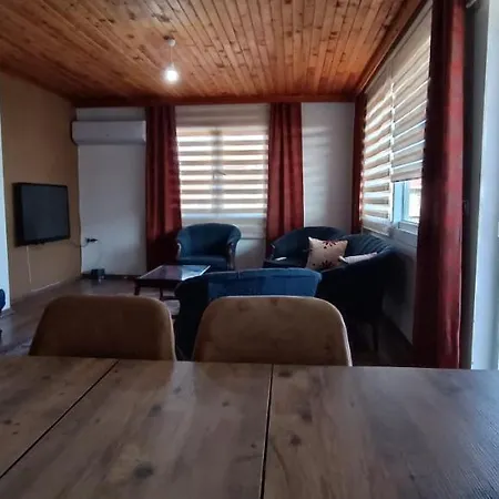 Huelya Apartment